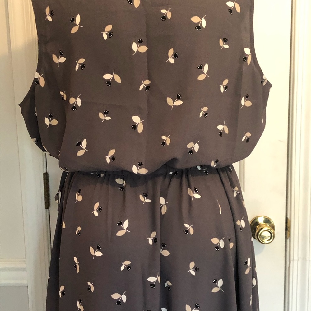 Anne Klein Gray Midi Dress with White Floral Print - Picture 8 of 14